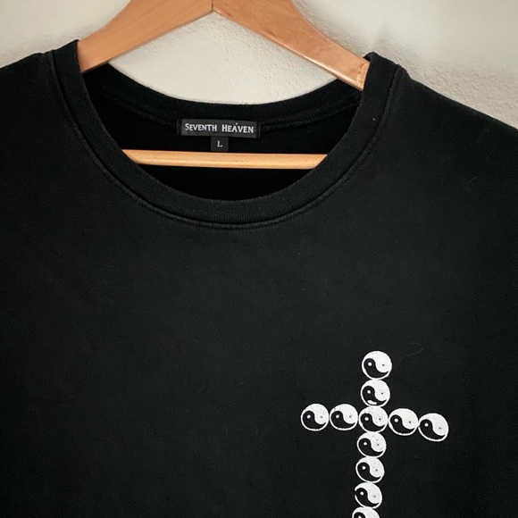 Seventh Heaven Yin Yang Cross Black Tee Shirt Size Large Men's Oversized - Picture 2 of 7